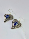 Срібні сережки у формі серця із лазуритом