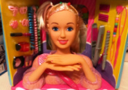 Кукла Defa Lucy голова манекен для причесок 8415 расческа, разноцветные пряди, плойка