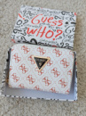 Гаманець Guess маленький білий