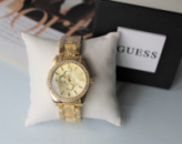 Женские наручные часы Guess gold