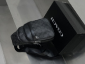 Чоловіча сумка слинг через плече Coach чорний