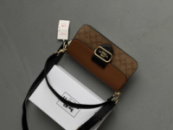 Сумочка Coach Morgan персиковий