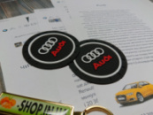 Антиковзкий килимок у підсклянники Audi (Ауді)