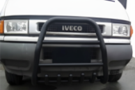 Кенгурятник QT007 Black для Iveco Daily 1999-2006 гг