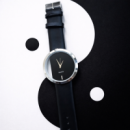 Мінімалістичний жіночий наручний годинник QUARTZ (чорний ремінець)