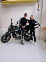 Утеплений спортивний костюм унісекс Adidas чорний