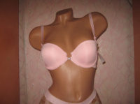 Бюстгальтер чашка А на поролоні ніжно-рожевий гладкий