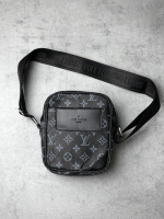 Месенджер Louis Vuitton чорний