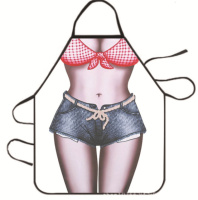 Фартук с приколом Леди в шортах 5581 71х54,5х0,2 см