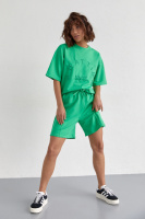 Трикотажний жіночий костюм із шортами та футболкою з вишивкою — зелений колір, L (є розміри)