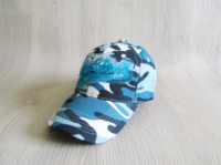Бейсболка женская камуфляж с пайетками  ультрамодная