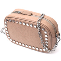Жіноча шкіряна сумка декорована металевими кнопками 722335 Бежева