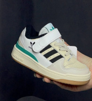 Дитячі кросівки Adidas Originals Forum Low (30-37)