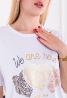 Жіноча біла футболка оверсайз з принтом