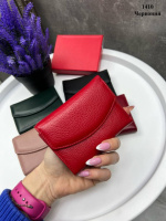 Натуральна шкіра. Червоний - на магніті  - жіночий, стильний, мініатюрний гаманець преміум якості - 12х9 см - у коробці (1410)