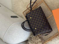 Сумка Louis Vuitton Montaigne Handbag in Monogram коричневий шахмати