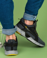 Чоловічі темно-сірі кросівки на шнурівці