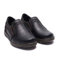 Демісезонні шкіряні туфлі Levis коричневі