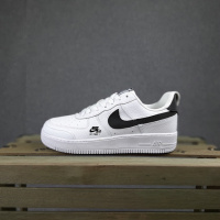 Nike Air Force 1 білі з чорним