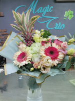 Купити квіти на Ⓜ️ Оболоні, букет квітів з доставкою по Киеву від Magic Trio