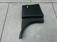 Правая обшивка, накладка, облицовка порога Ниссан Санни н14 n14