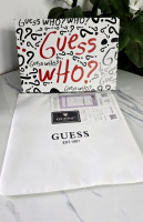 Коробка+пильник+документи маленький Guess WHO