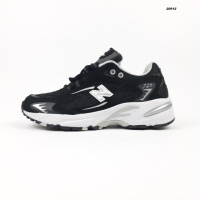 New Balance 725 чорні на білій