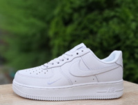 Жіночі кросівки Nike Air Force 1 07 (36-41)