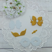Вирубка бантик з крильцями біло-золотий 6,1*4,2 см з фоамірану з глітером,набір деталей.