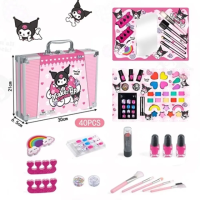 Набір дитячої косметики Kuromi у кейсі (40 предметів) / Косметика для дітей / Косметика дитяча