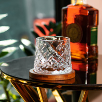 Склянка-дзига для віскі 300 мл з бамбуковою підставкою, diamond