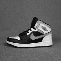 Nike Air Jordan 1 білі з чорним і сірим