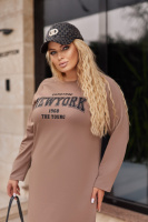 Спортивна трикотажна сукня з написом «Freedom» | Норма і батал Капучіно, 46-48