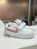 Кросівки, світяться