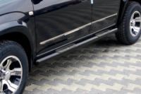 Боковые трубы Black (нерж) для Kia Carens 1999-2012 гг