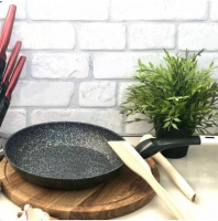 Сковорода А-плюс 24 см