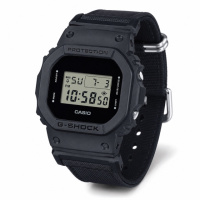 Чоловічий годинник Casio G-SHOCK DW-5600BCE-1 тактичний з нейлоновим ремінцем та мінеральним склом
