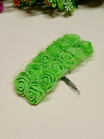 Букет роз из фоамирана в фатине /  2 см / салатовый