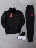 Костюм HUGO чорний + 2 пари носків у подарунок