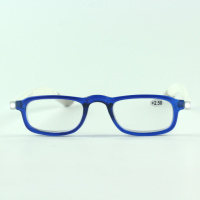 Окуляри-лампа «Читаємо під ковдрою» сині +2.5