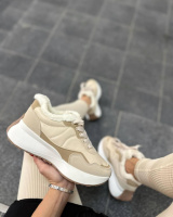 Зимові кросівки