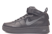 Зимові чоловічі кросівки Nike Air Force 1 Mid '07 (41-46)