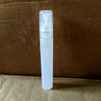 Флакон 8 мл з розпилювачем, напівпрозорий