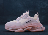 Жіночі кросівки Balenciaga Triple S (36-41) Багатошарова підошва