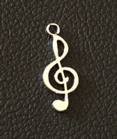 Металлическая подвеска «музыкальный ключ».  Размер - 25*10мм. Цвет - серебро. Цена указана за 1 шт