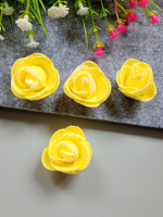 Цветок розы из фоамирана /  Диаметр 3,0 см, высота 2,5 см/ жёлтый