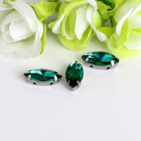 Страз (стекло)  в металлической оправе. Размер - 7×15 мм. Цвет- бирюзовый