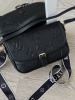 Сумка Louis Vuitton стегана на два ременця чорний