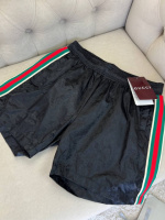 Пляжні шорти Gucci чорні з червоно-синьою смужкою sh154