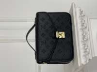 Сумка Louis Vuitton Pochette LUX Medium size чорний